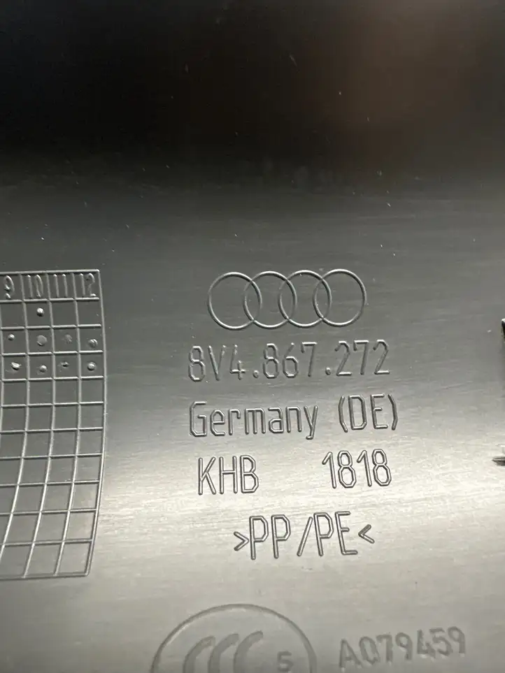 Audi A3/S3 8V (2012 - 2016) 8V4867272 Прочие детали салона — фото 3