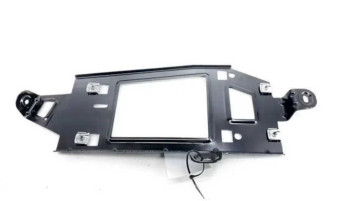 Audi Q7 4L (2009 - 2015) 4l0035464f Кронштейн усилителя звука — фото 4
