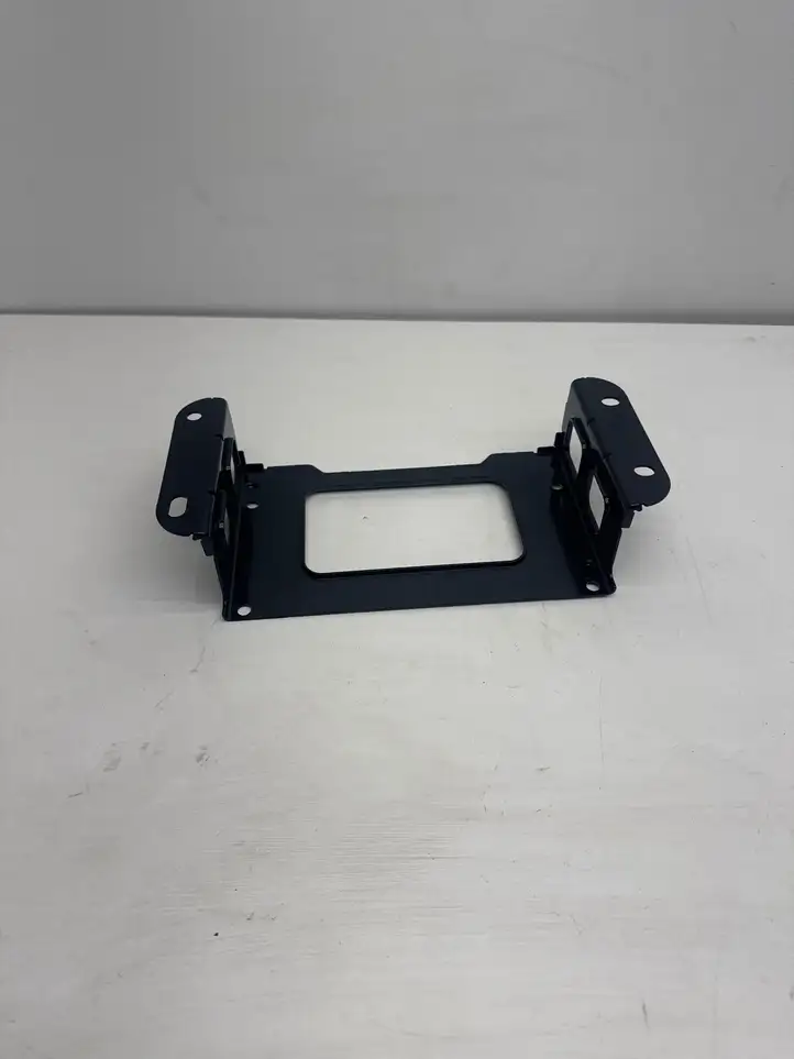 Hyundai ix35 (2013 - 2019) AMP400LM Кронштейн усилителя звука — фото 1