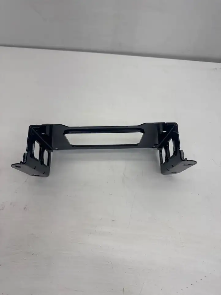 Hyundai ix35 (2013 - 2019) AMP400LM Кронштейн усилителя звука — фото 4