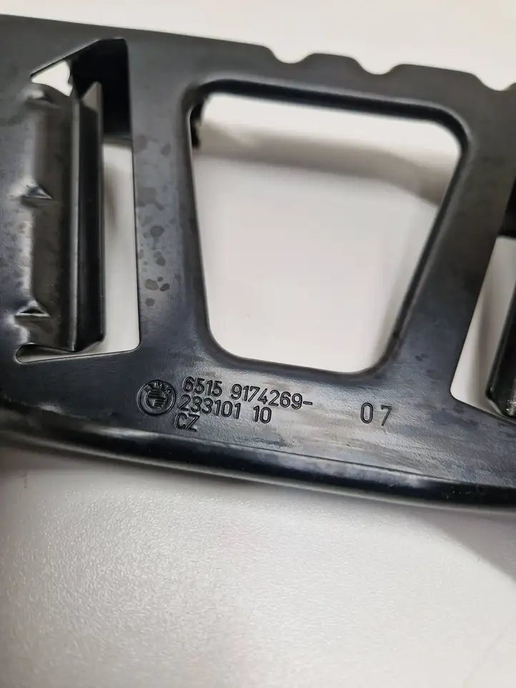 BMW 5 F10 F11 (2009 - 2016) 9174269 Кронштейн усилителя звука — фото 6