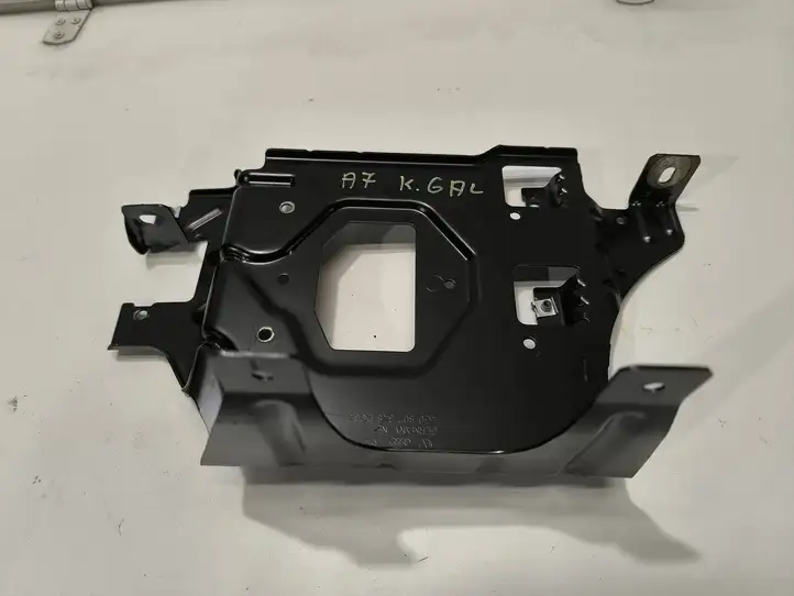 Audi A7 S7 4G (2010 - 2014) 4G0907348 Кронштейн усилителя звука — фото 1