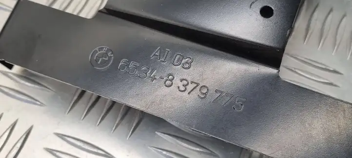 BMW 3 E46 (1998 - 2005) 65348379775 Кронштейн усилителя звука — фото 3