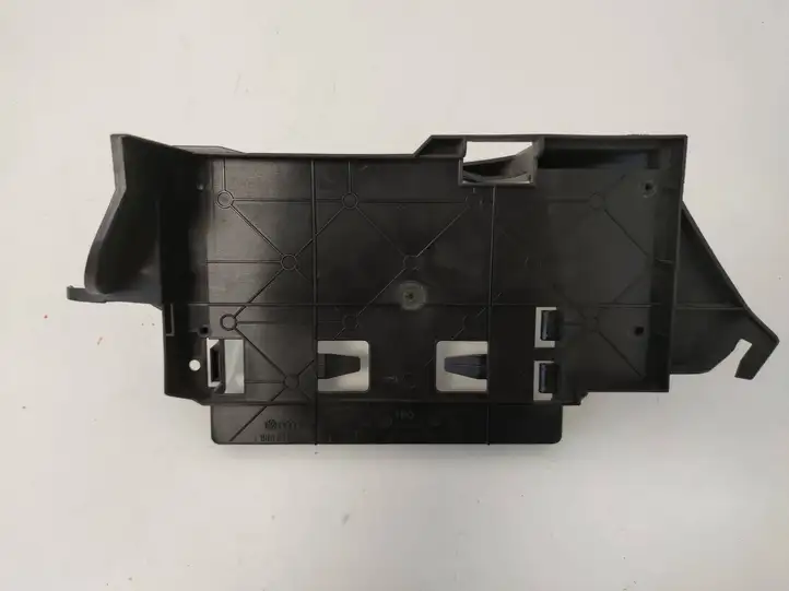 Audi Q5 SQ5 (2012 - 2017) 8R0035464A Кронштейн усилителя звука — фото 1