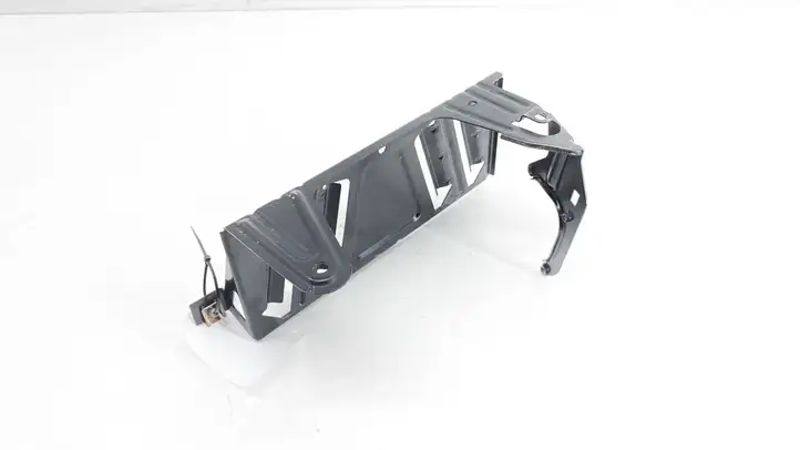 BMW 5 F10 F11 (2009 - 2016) 9153135 Кронштейн усилителя звука — фото 5