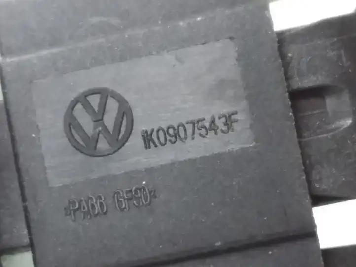 Volkswagen PASSAT B7 (2011 - 2014) 1K0907543F Датчик температуры воздуха в салоне — фото 3