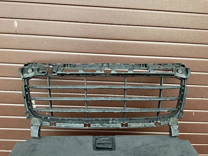 Porsche Cayenne (92A) (2011 - 2017) 7p5807683 Верхняя решетка радиатора — фото 1