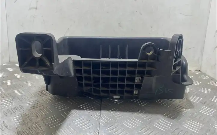 Ford F150 (2014 - 2018) FL3410723AB Площадка аккумулятора — фото 3