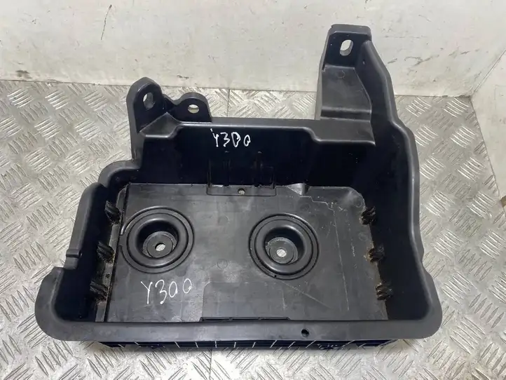 Ford F150 (2014 - 2018) FL3410723AB Площадка аккумулятора — фото 4