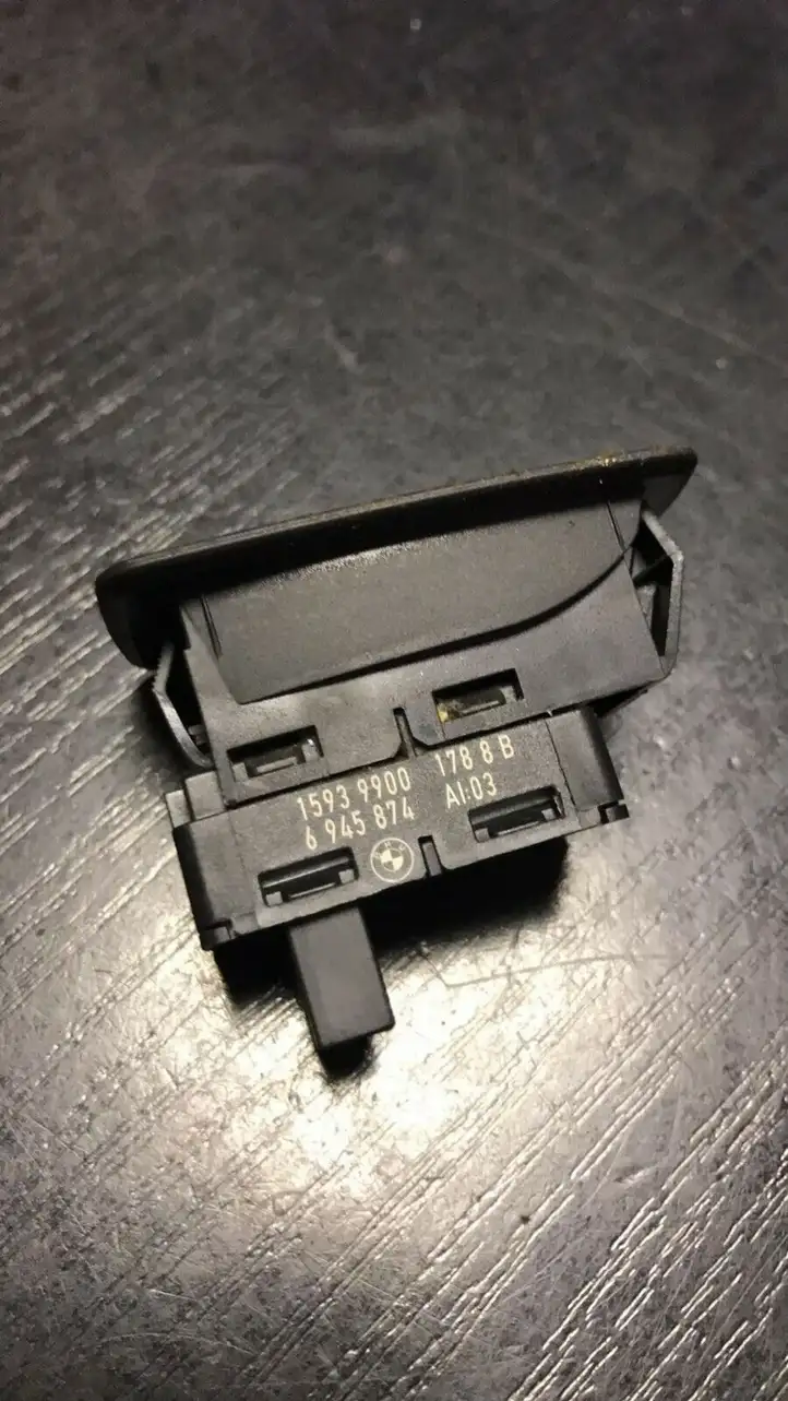 BMW 3 E90 E91 (2005 - 2012) 6945874 Кнопка стеклоподъемников — фото 2