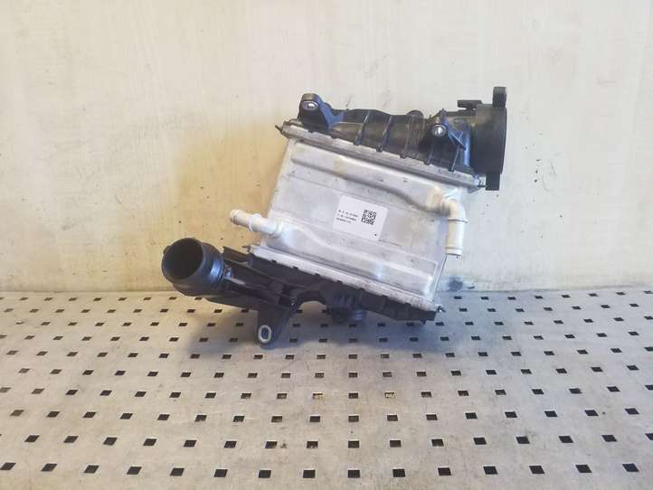 Volvo XC90 (2019 - )  32223414 Радиатор интеркулера
