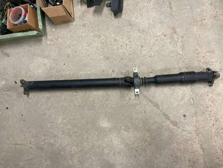 BMW 3 F30 F35 F31 (2012 - 2018)  7600185 Кардан в комплекте