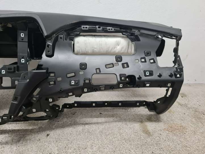 Hyundai Santa Fe (2012 - 2015)   Панель