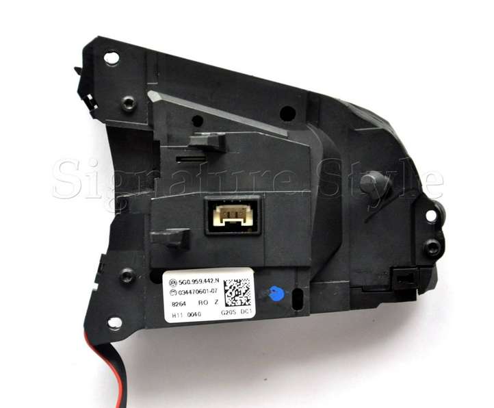 Volkswagen Touran III (2016 - )  5G0959442N Кнопки рулевого колеса