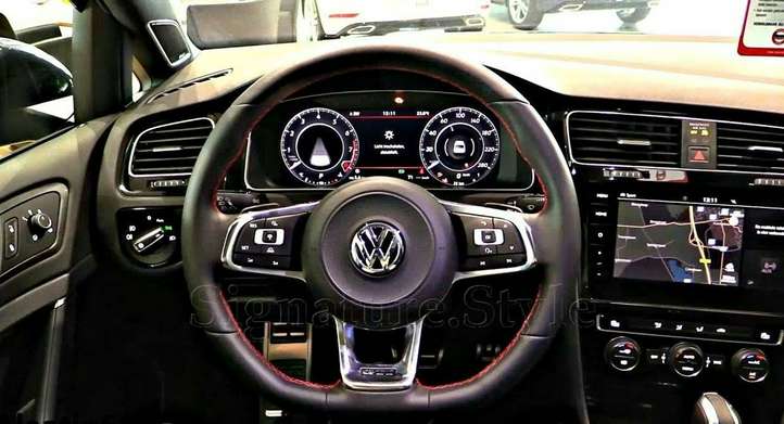 Volkswagen Touran III (2016 - )  5G0959442N Кнопки рулевого колеса