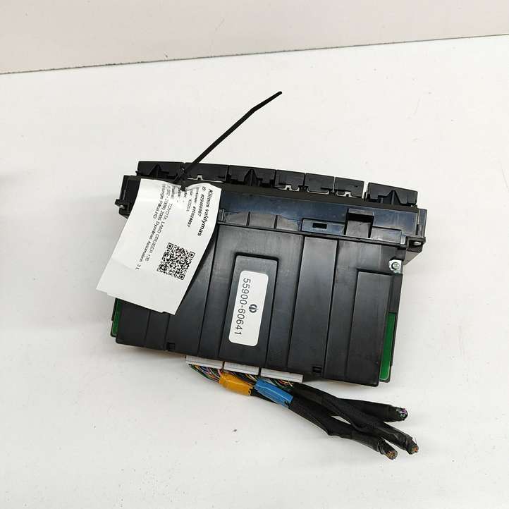 Toyota Land Cruiser (BJ70) (1984 - 2003)  8865060611 Управление климат контролем
