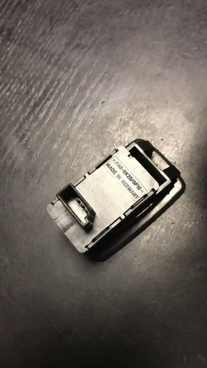 BMW 3 E90 E91 (2005 - 2012) 6945874 Кнопка стеклоподъемников — фото 3