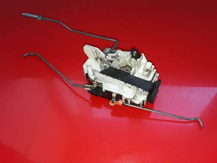 Dodge Caliber (2006 - 2012)  P04589409AE Передняя звукоизоляция