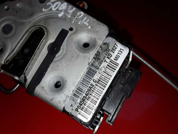 Dodge Caliber (2006 - 2012)  P04589409AE Передняя звукоизоляция