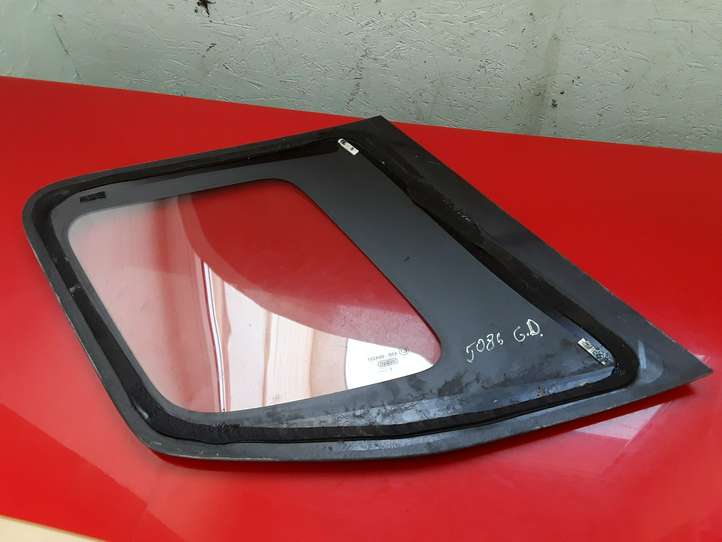 Subaru Justy (2003 - 2007)  47R004337 Маленькое стекло 