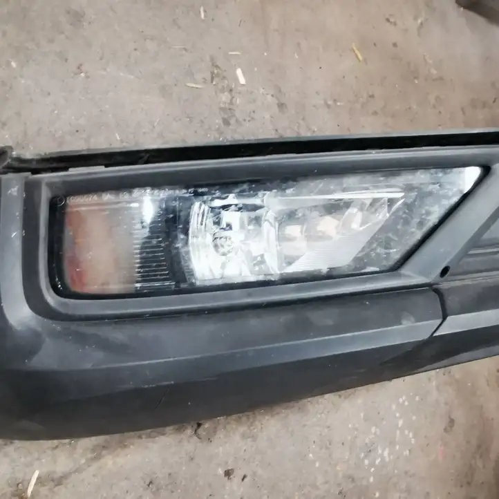 Volkswagen Tiguan (2016 - 2020) 5NA853677A Молдинг переднего бампера — фото 3