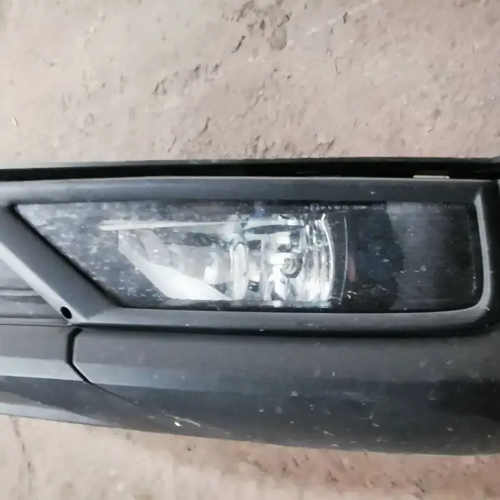 Volkswagen Tiguan (2016 - 2020) 5NA853677A Молдинг переднего бампера — фото 4