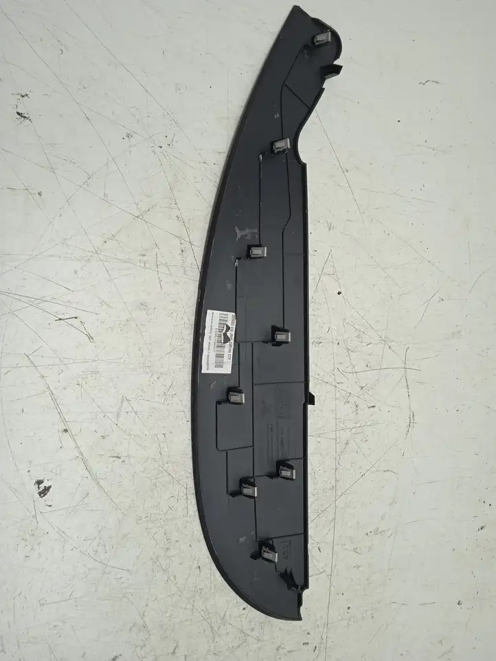 Renault Scenic III - Grand scenic III (2009 - 2016) 682400802R Прочие детали салона — фото 4