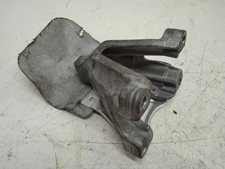 Audi A6 C7 (2011 - 2014) 8K0199307 Кронштейн двигателя — фото 1