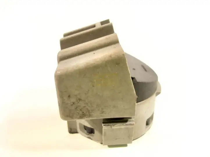 Ford Focus (1998 - 2004) 98AB11672BE Контактная группа замка зажигания — фото 3