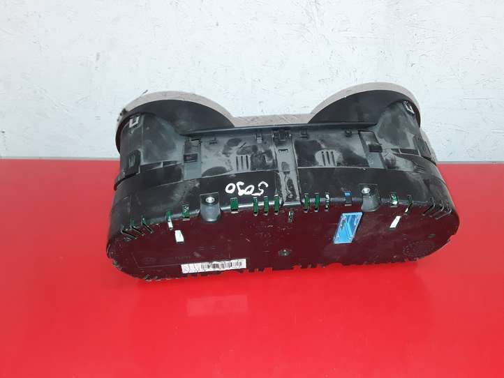 Skoda Yeti (2009 - 2012)  5L0920840G Спидометр (приборный щиток)