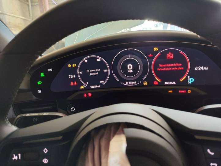 Porsche Taycan 9J1 (2019 - )  9J1920913 Спидометр (приборный щиток)