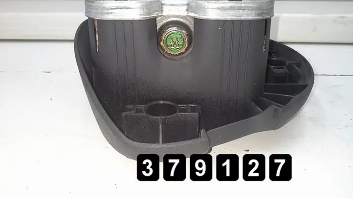 Renault Clio III (2005 - 2012) 8200677496 Подушка безопасности руля — фото 3