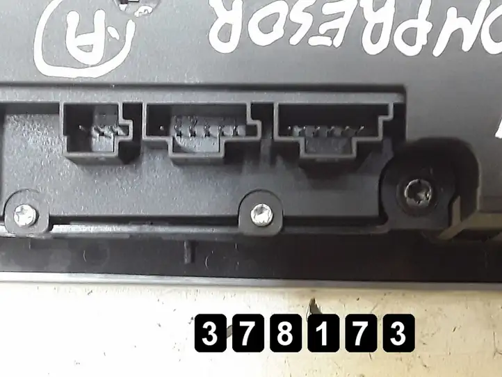 Mercedes-Benz C W203 (2000 - 2007) 2038703310 Другие включатели / ручки/ переключатели — фото 5