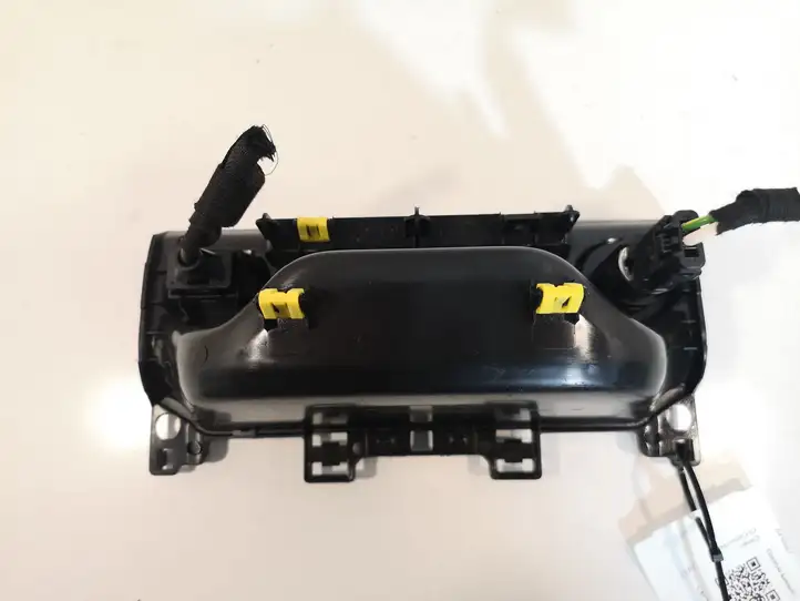 Citroen C4 Cactus (2014 - 2017) 958300132956 Центральная консоль — фото 5