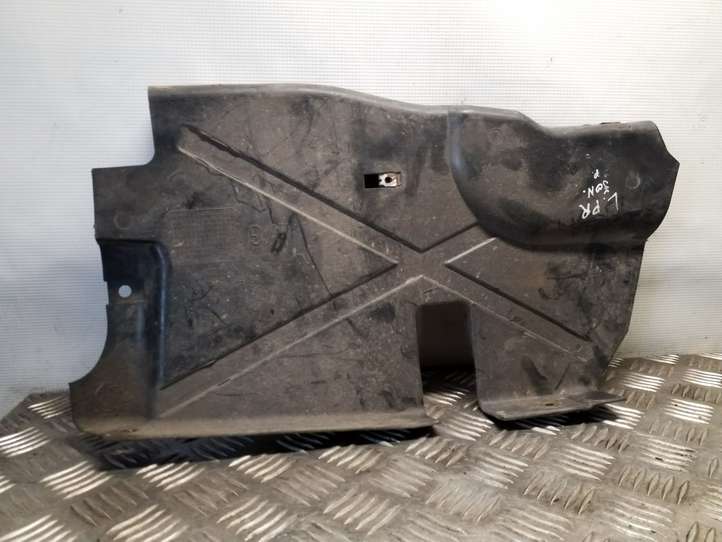 Opel Vivaro (2001 - 2006)  8200048528 Боковая нижняя защита