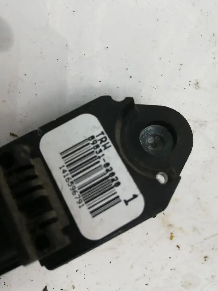 Toyota Avensis T250 (2006 - 2009) 8983102020 Датчик удара SRS — фото 2