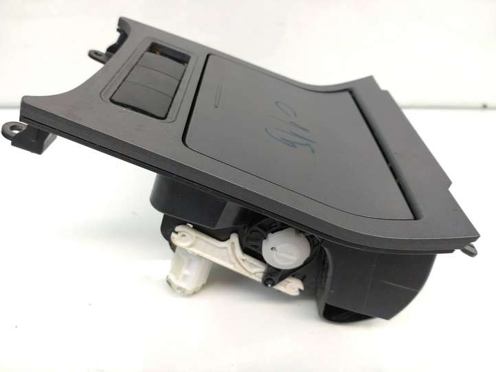 Volkswagen Golf V (2003 - 2009)  1K0857961 Передняя пепельница