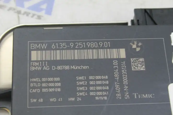 BMW X3 F25 (2010 - 2017) 9251980 Блок управления светом — фото 2