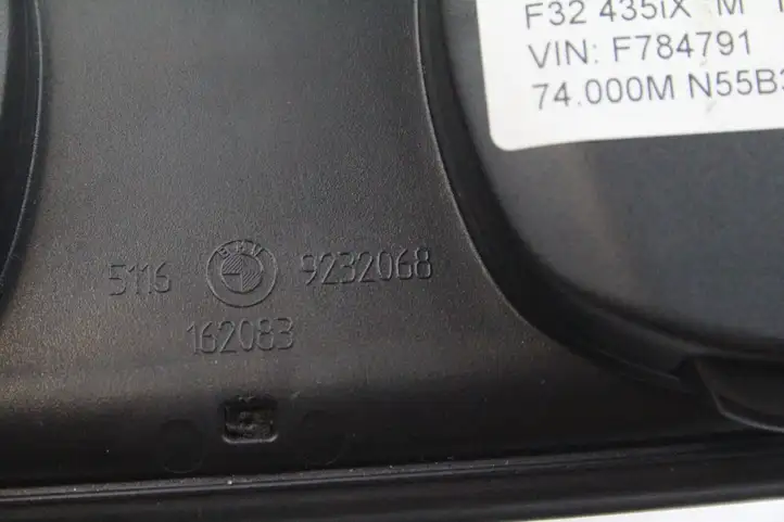 BMW 3 F30 F35 F31 (2012 - 2018) 9232068 Прочие детали салона — фото 3