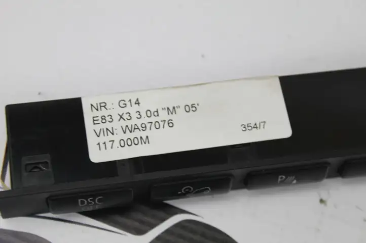 BMW X3 E83 (2003 - 2010) 3415617 Кнопка парктроника — фото 2