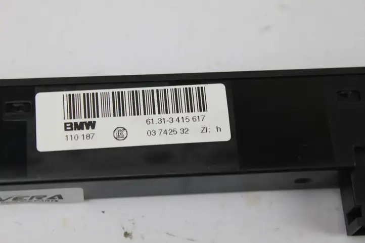 BMW X3 E83 (2003 - 2010) 3415617 Кнопка парктроника — фото 3