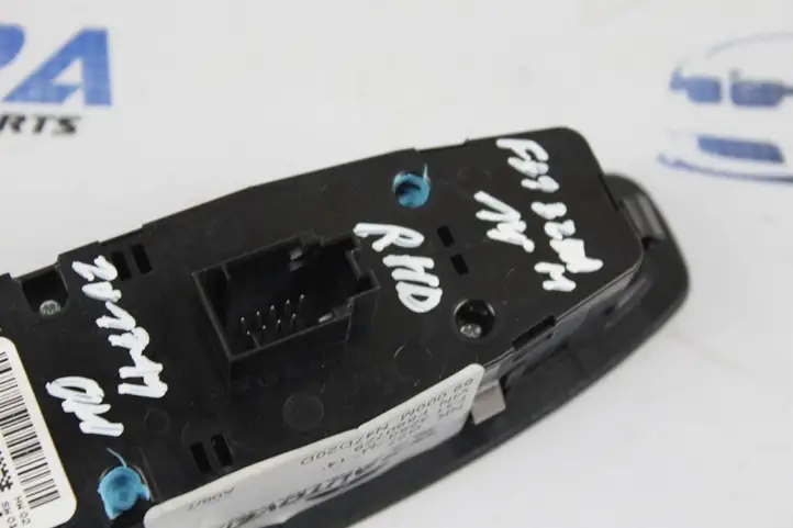 BMW 3 F30 F35 F31 (2012 - 2018) 9208110 Блок кнопок стеклоподъемников — фото 7