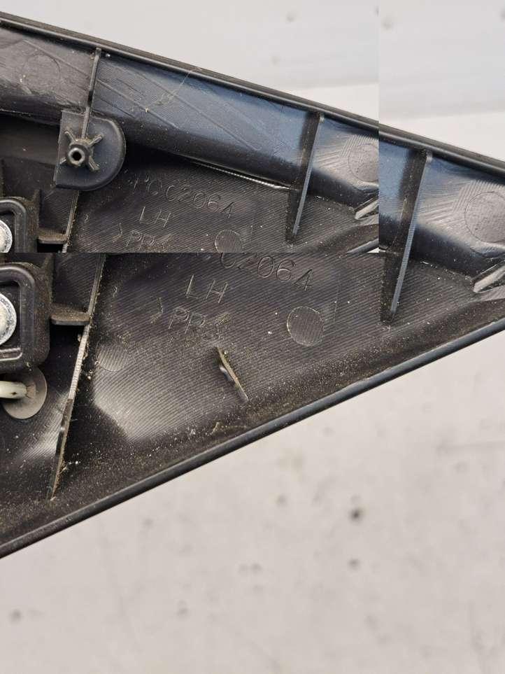 Mitsubishi Outlander (2007 - 2012)  SPC02064 Громкоговоритель (громкоговорители) высокой частоты в передних дверях