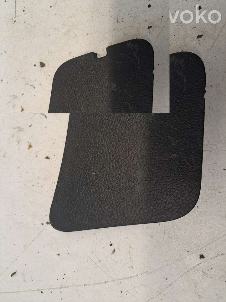 Hyundai i30 (2012 - 2015)  81753A6000 Обшивка крышки багажника