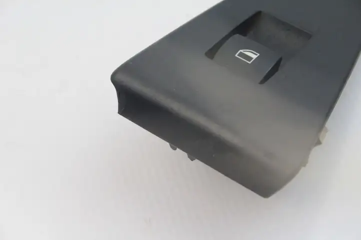 BMW M6 E63/E64 (2004 - 2010) 8029901 Кнопка стеклоподъемников — фото 4