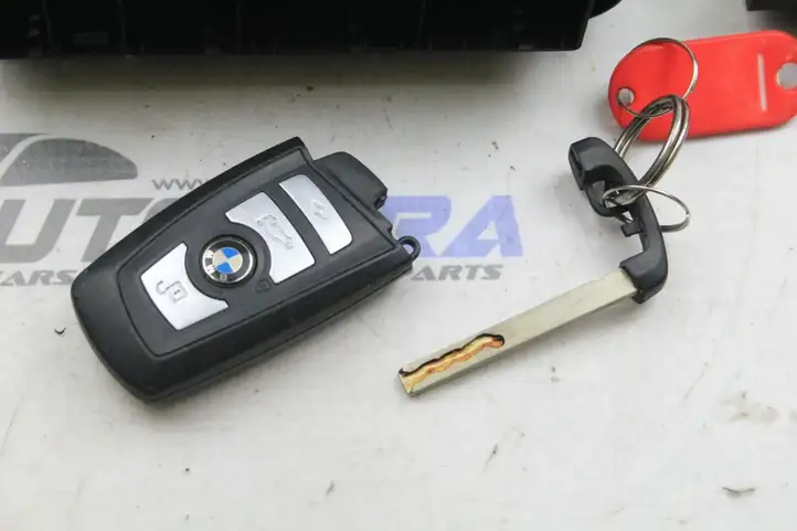 BMW 5 F10 F11 (2009 - 2016) 8513169 Комплект системы зажигания — фото 4