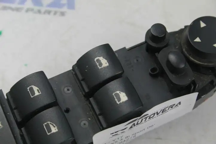 BMW X5 E70 (2006 - 2013) 9051542 Кнопка стеклоподъемников — фото 3