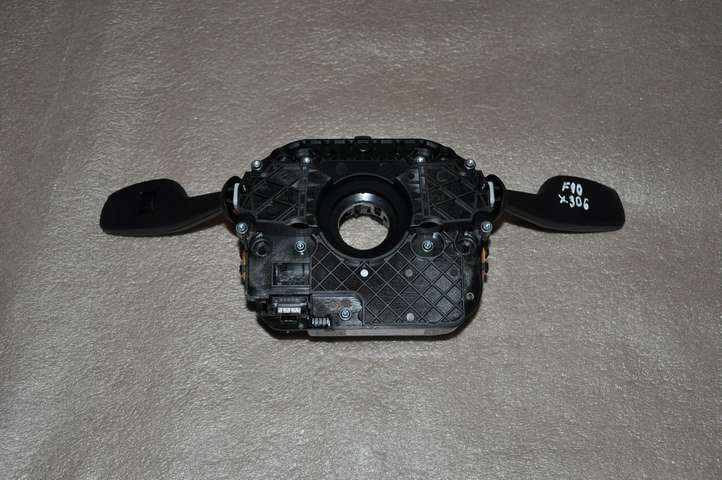 BMW 5 F10 F11 (2009 - 2016)  9297780 Комплект ручек