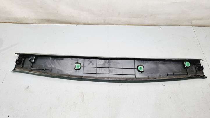 Honda CR-V (2017 - 2022)  84433TLAA01 Обшивка крышки багажника