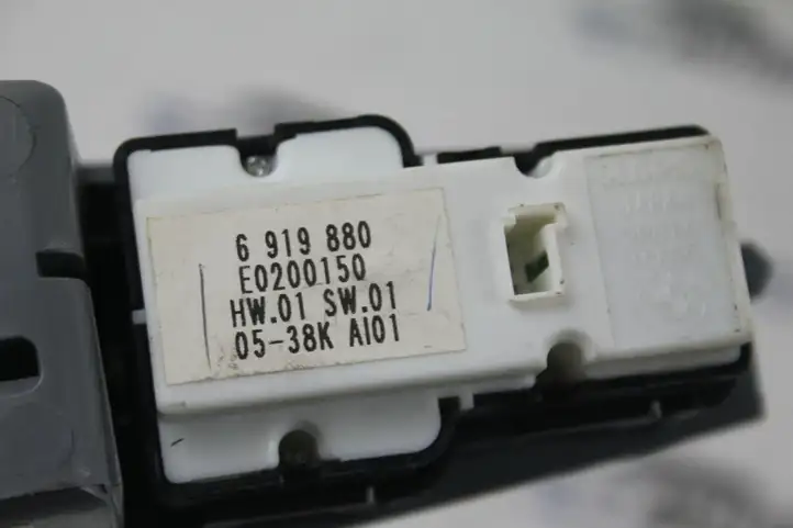 BMW 7 E65 E66 (2001 - 2008) 6919880 Кнопка стеклоподъемников — фото 2